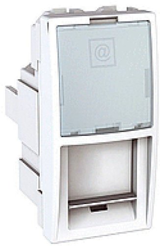 Розетка компьют.1мод.RJ45 UTP Кат.5е Schneider Unica MGU3.470.18 бел