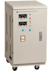 Стабилизатор напряжения 1-фаз.электро-механич.стационарный 160-250V ИЭК СНИ1-7 кВА IVS10-1-07000