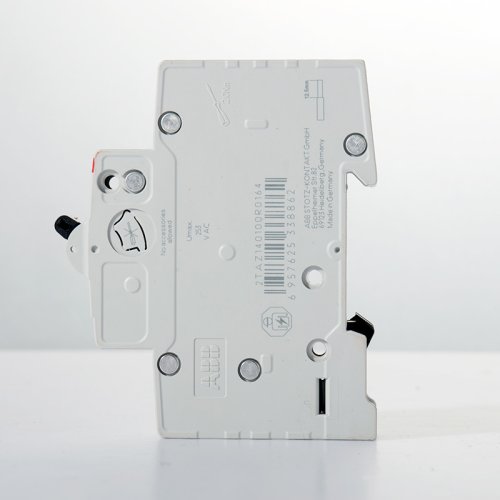 Автоматический выключатель 3-п Abb SH203-B16 6kA 2CDS213001R0165